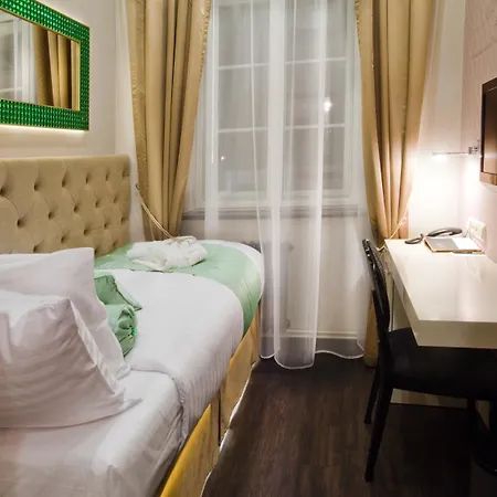 Hotel Design Jewel 4*