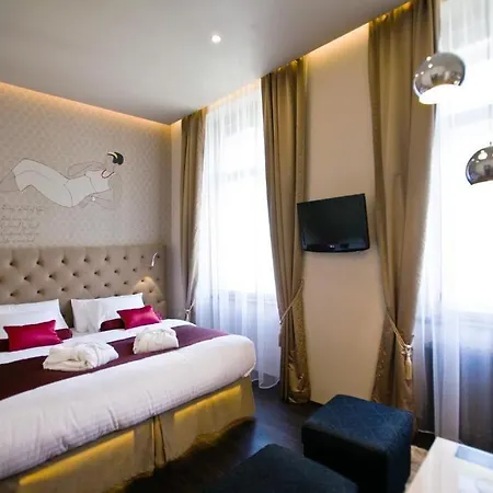 Hotel Design Jewel 4*