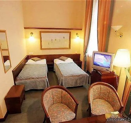 Otel Design Jewel 4*
