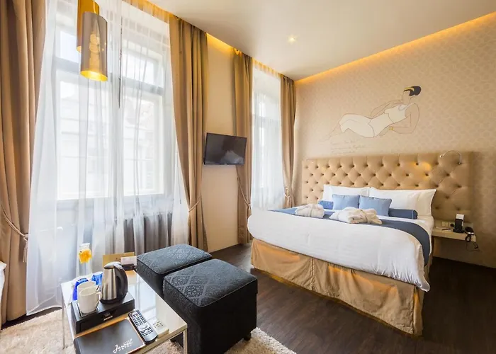 Design Jewel Hotell 4*